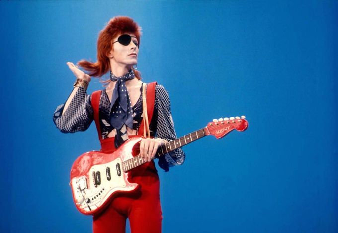 David-Bowie-Ziggy-Stardust-680x470